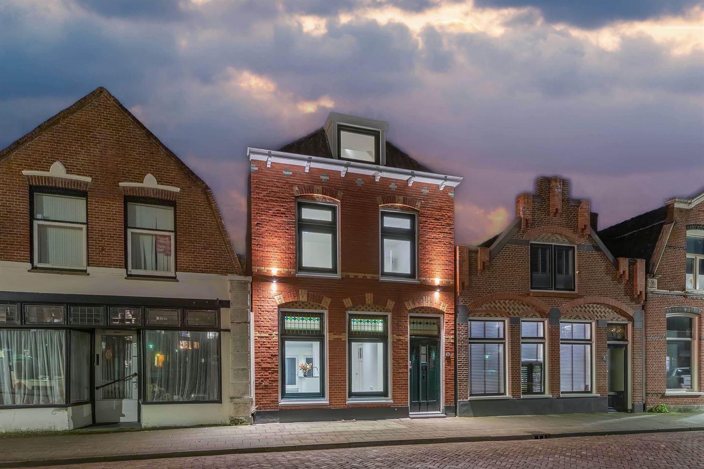 Tussenwoning te koop: Herenwal 58, Heerenveen