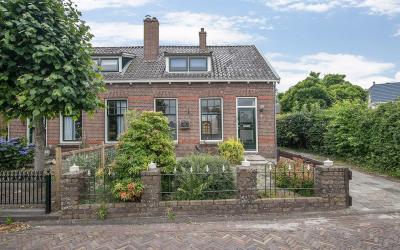 Spoorsingel 61