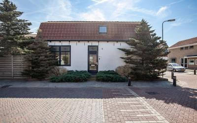 Kerkstraat 72