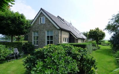 Middenweg 56
