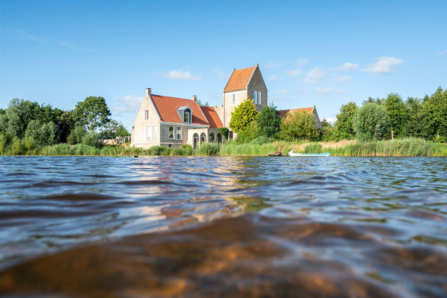 Vrijstaande woning te koop: Wieldyk 10, Mirns