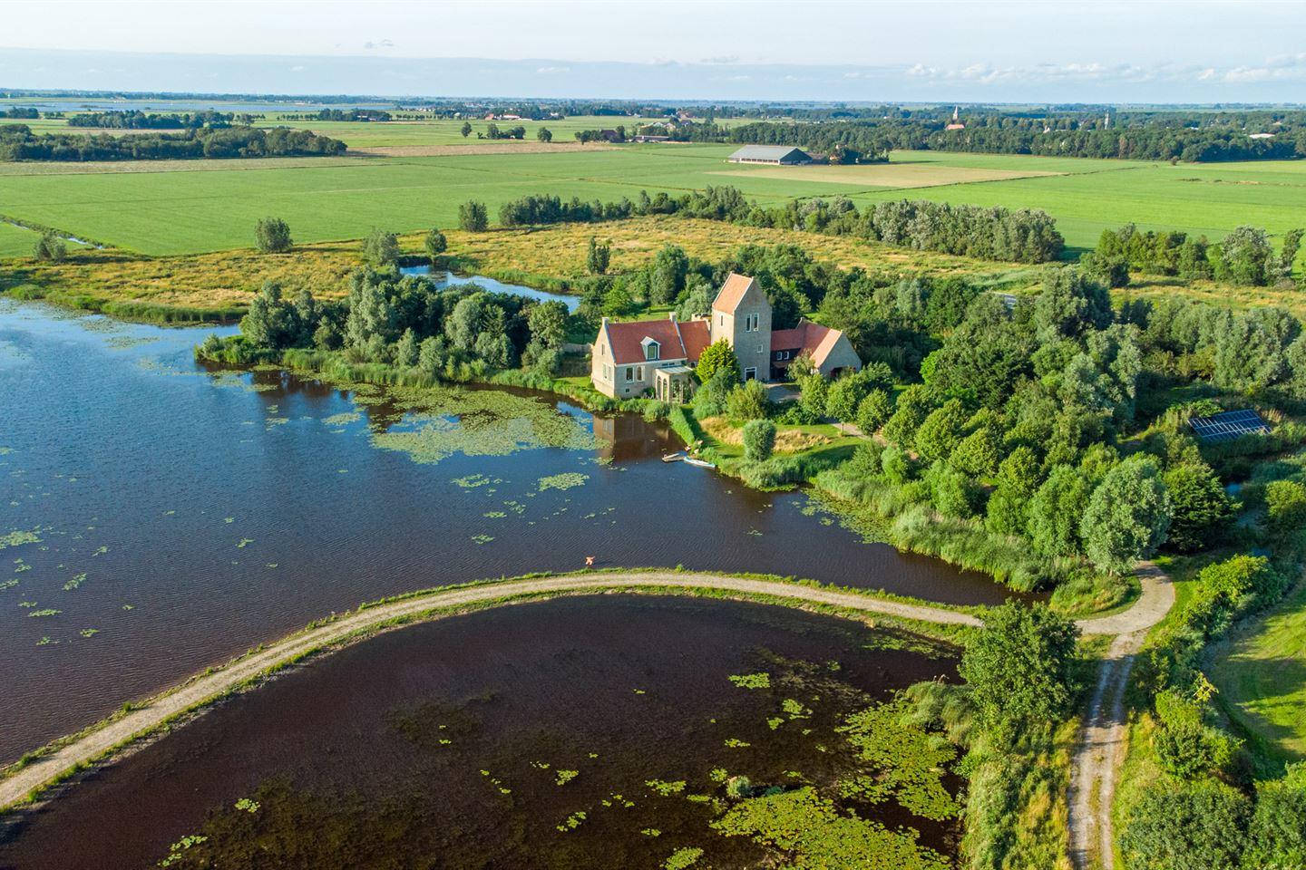 Vrijstaande woning te koop: Wieldyk 10, Mirns