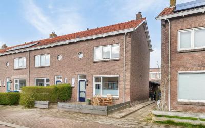 Eeltje Halb. 31