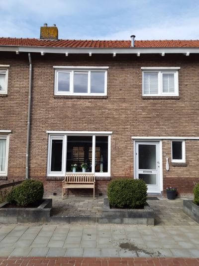 Ubbo Emmiusstraat 27