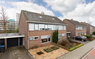 Wierde 11