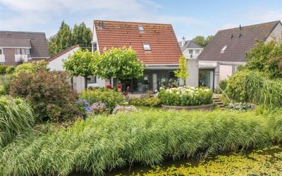 de Eker 45