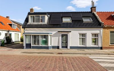 Koopwoningen Arum Huizen te koop in Arum