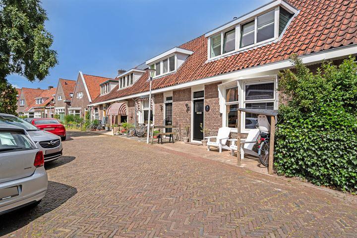 Tussenwoning te koop: Jacob Backerstraat 31, Harlingen