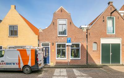 Zuiderstraat 15