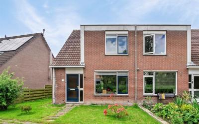 De Arend 16