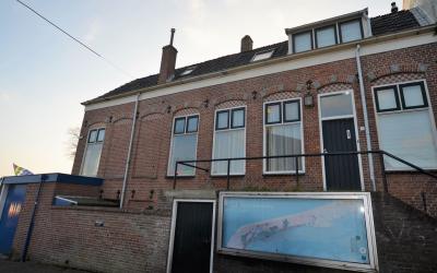 Torenstraat 1