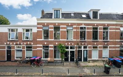 Elizabethst. 29-BV