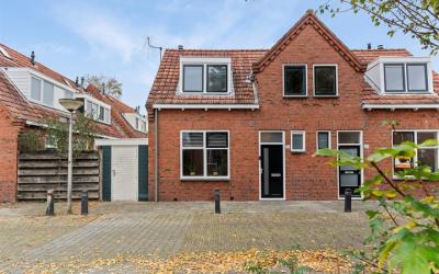 Nieuw-Amste. 19