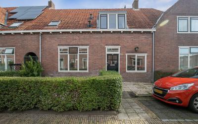 1e Koestraat 4