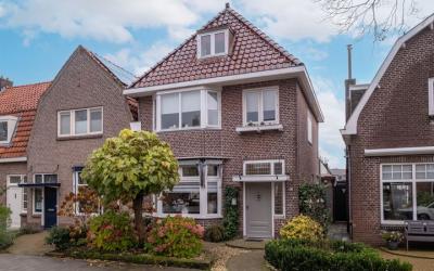 Tjerk Hidde. 5-D
