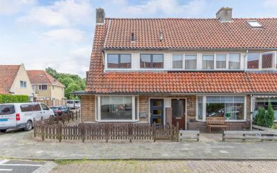 Camperstraat 18