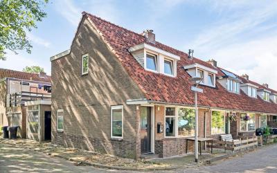 van der Wie. 18