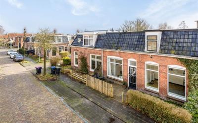 Leliestraat 12