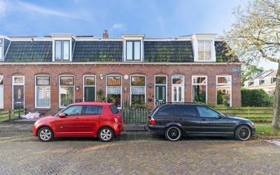 Leliestraat 4
