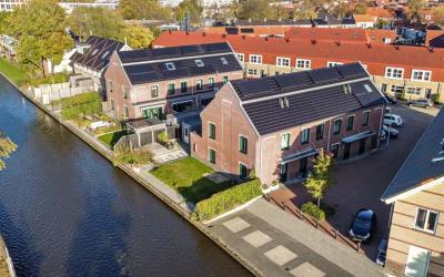 De Steenhou. 8