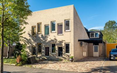 Essenstraat 23