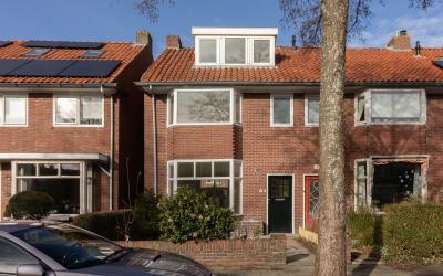 Aert van de. 42-A