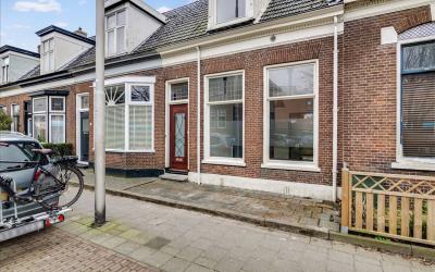 Hollanderdi. 27
