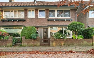 Ferdinand Bolstraat 43