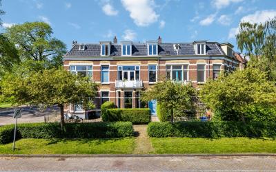 Emmaplein 16