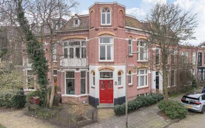 Emmaplein 8