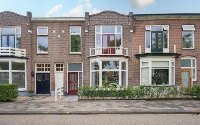 Spoorstraat 138