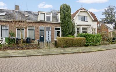 Achter de H. 212
