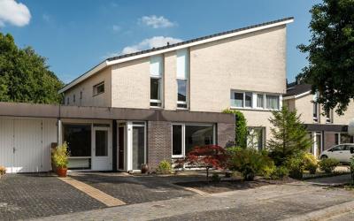 Pieter-Christiaanstraat 8