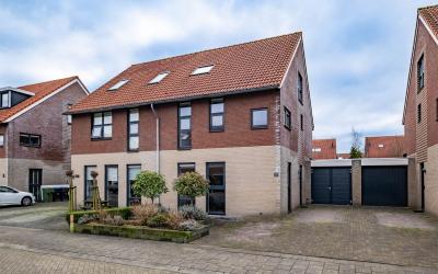 Frouwesân 12
