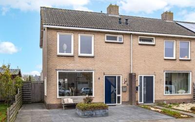 Ds. S. Huis. 45