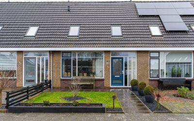 Achter de H. 18