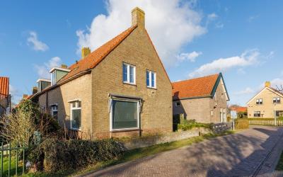 van der Str. 15