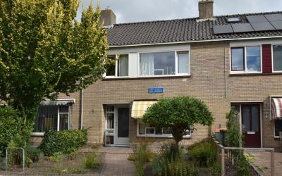 Sint Jansbe. 37