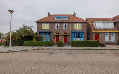 Oosterstraat 25