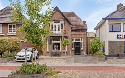 Burgemeester Wuiteweg 60
