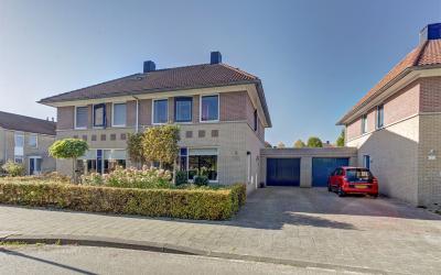Hanebalken 122