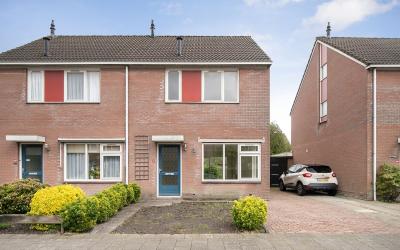 De Twee Geb. 100