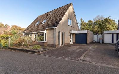 De Twee Geb. 295
