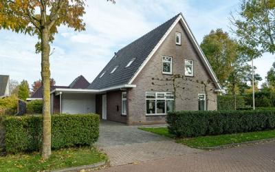 Roggeblom 15