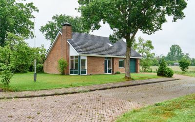 de Hulst 73