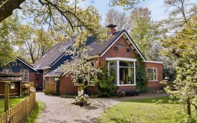 Hullenweg 18