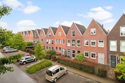 Watersingel 28