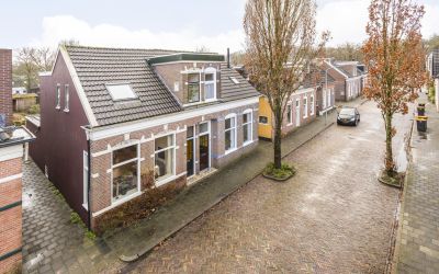 Oosterhouts. 65