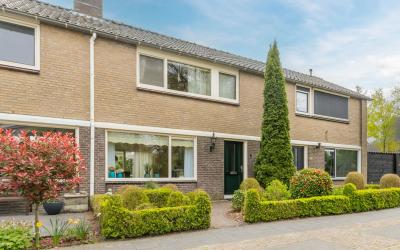 de Klenckes. 9