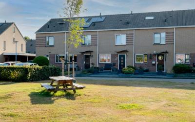 Opaalstoep 47